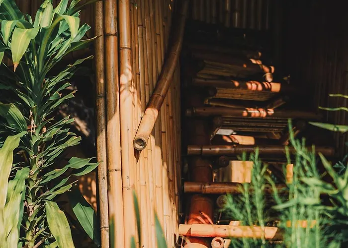 Penida Bambu Tatil parkı Toyapakeh