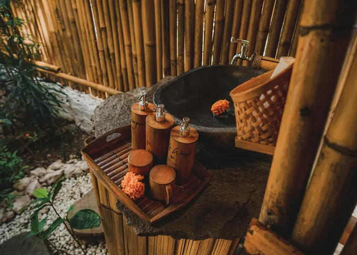 Penida Bambu 4* Toyapakeh